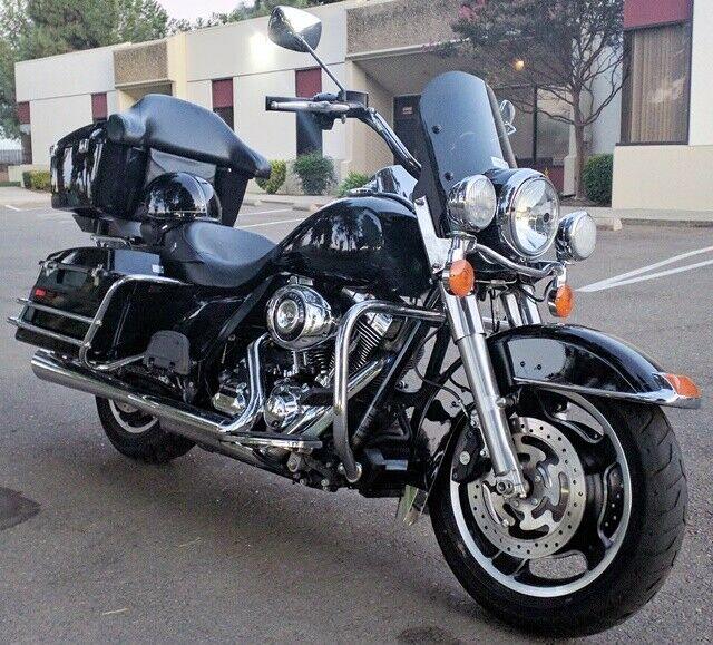Calsci  Tinted Shorty 11.5" Windshield for Harley Road King, Free Wheeler - Moto Life Products