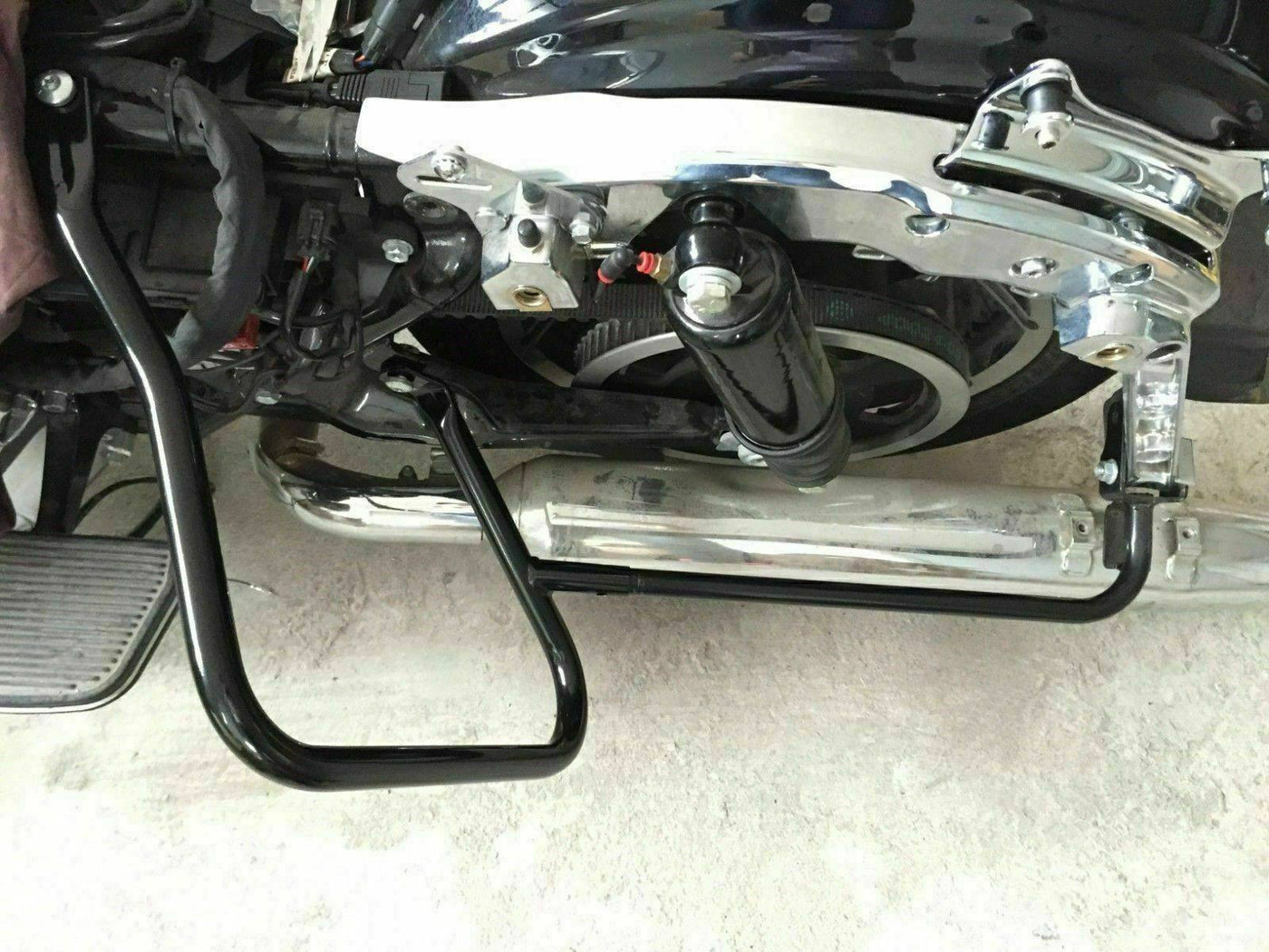 Saddlebag Saddle Bags Brackets Guards Crash Bars Rails For Harley Touring 14-21 - Moto Life Products